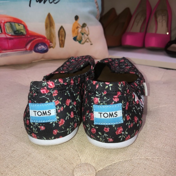 Toms Floral Classic La Vie Est Belle Slip-On - Picture 4 of 9